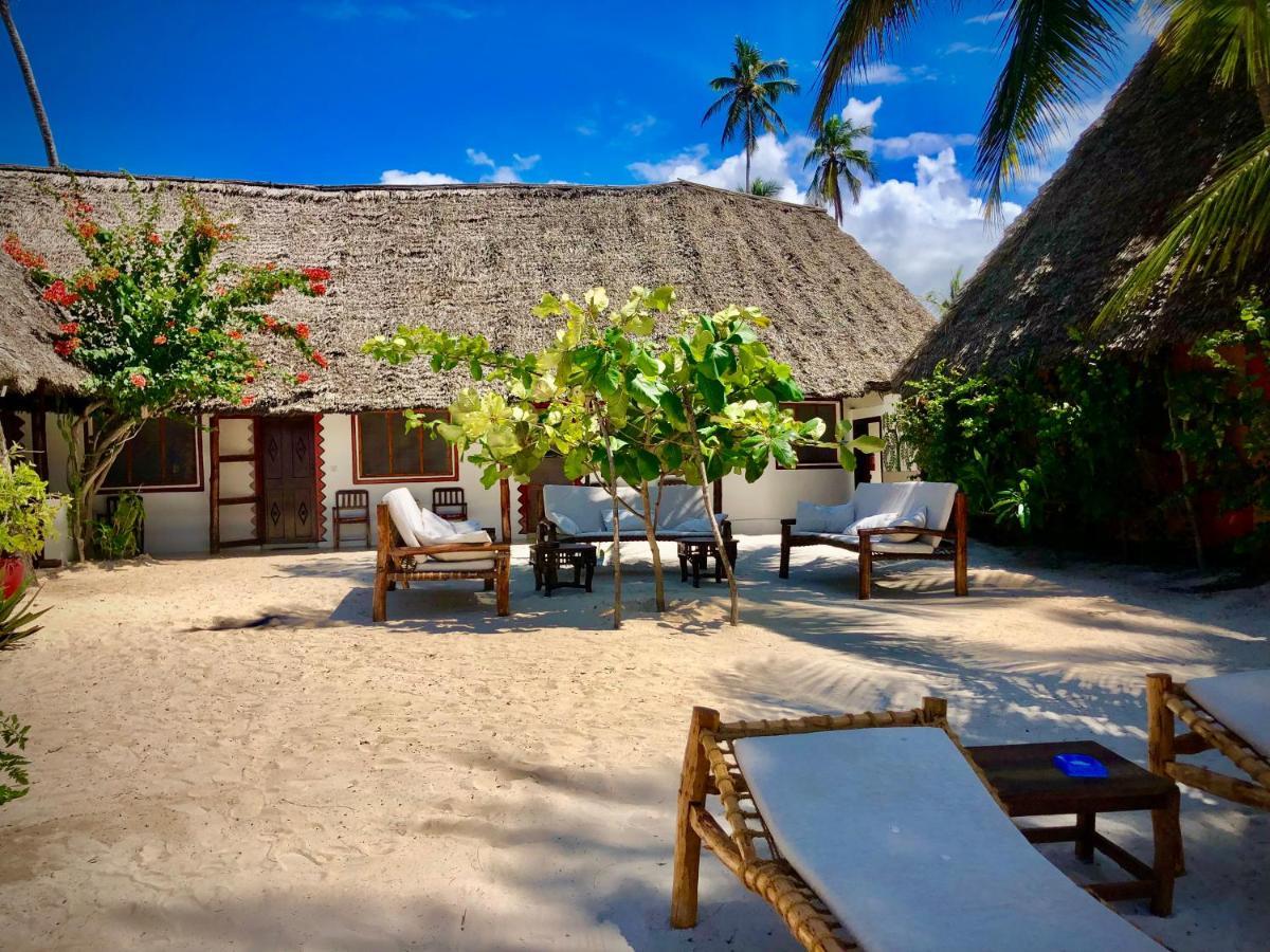 Bed and Breakfast Simba Beach Zanzibar Kiwengwa  Exterior foto